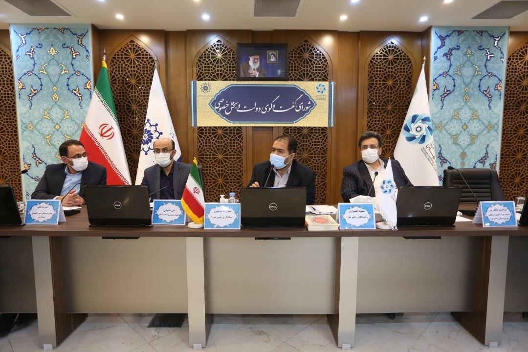 تعقیب کیفری بانک‌‎های مطالبه کننده سود مرکب /تسهیل ورود واحدهای تولیدی و صنعتی به بورس ضامن کاهش مشکلات بانکی