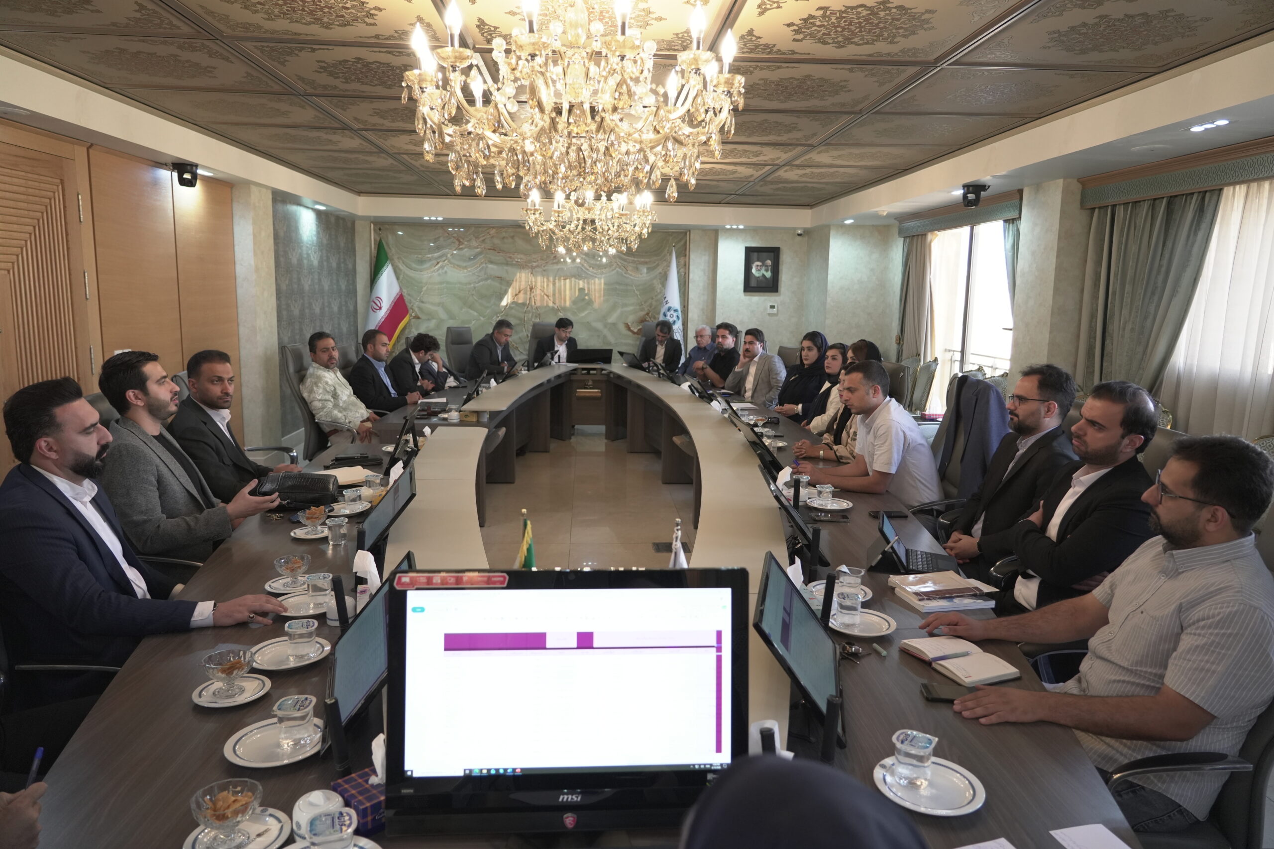 توسعه مشارکت جوانان و تقویت ارتباطات تخصصی