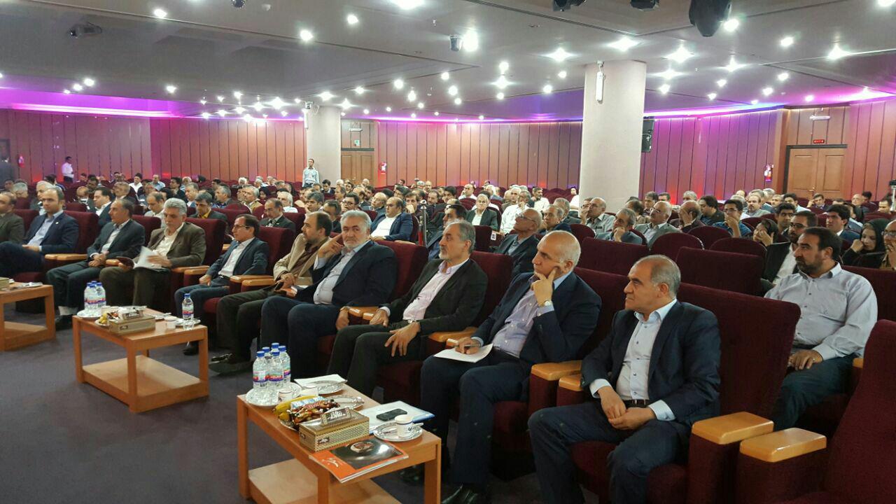 سهل آبادی در مراسم بزرگداشت روز صنعت و معدن:مهمترین چالش تولید کنندگان کمبود نقدینگی است