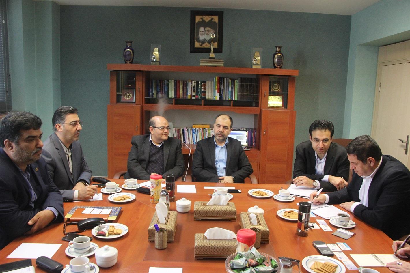 اصفهان طرف تجاری جدید  پاریس در ایران می شود
