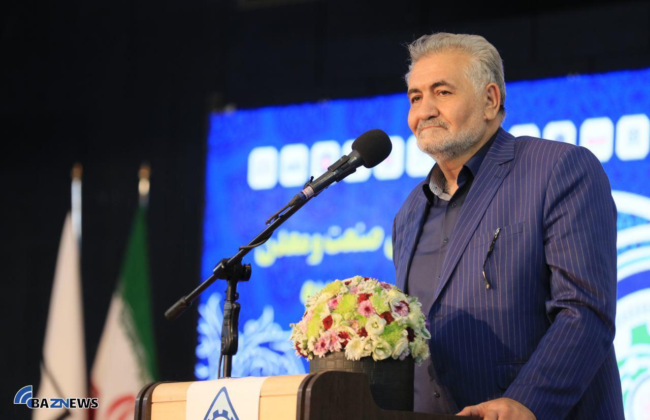 سهل آبادي: به مجالي براي ادامه حيات نياز داريم.
