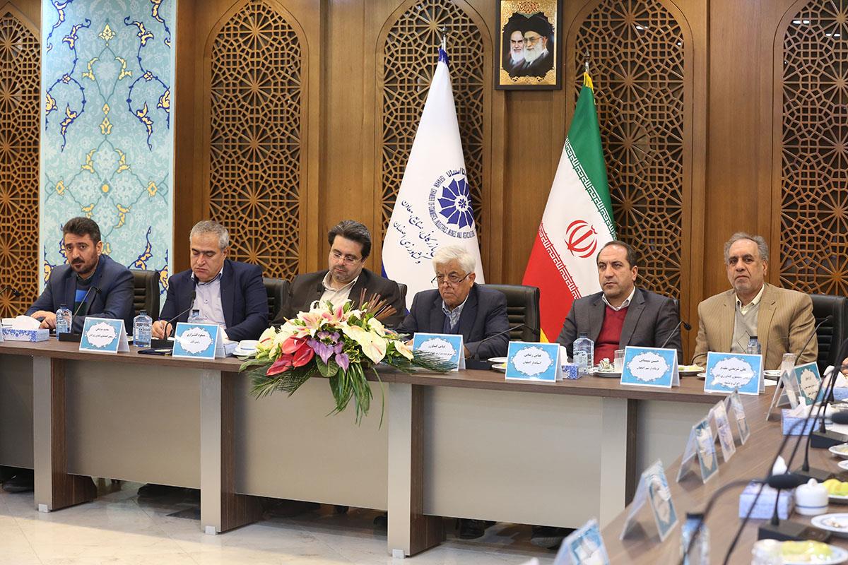 اقتصاد کار دولت نیست/ تاثیر راه اندازی بورس آب و محیط زیست بر توسعه پایدار و عدالت اجتماعی  