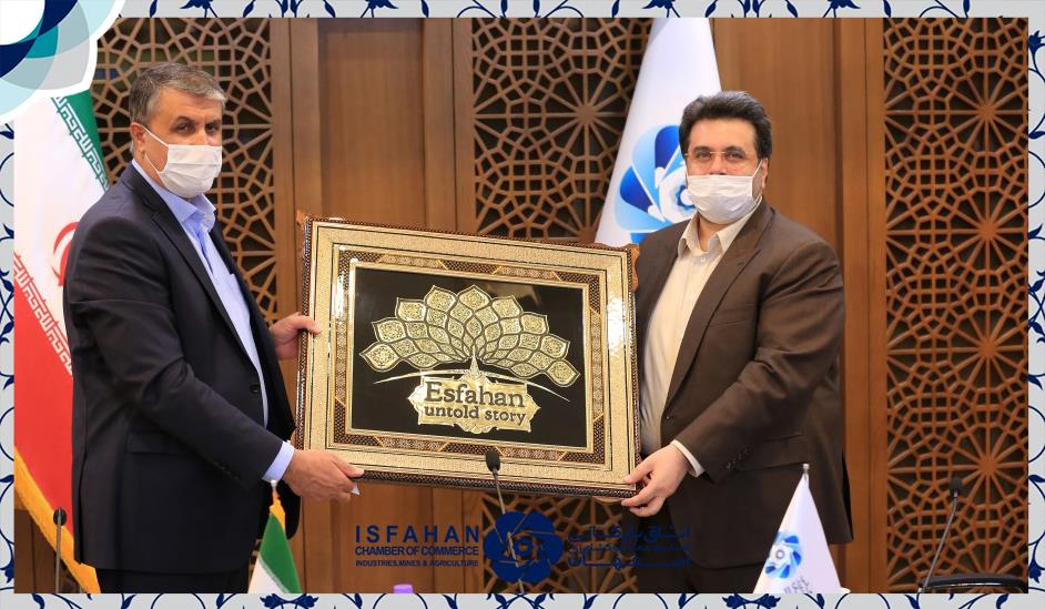 برای مقاوم و کارآمد شدن اقتصاد کشور، نیازمند دو قدرت برند و لجستیک هستیم/ واگذاری زمین در مجاورت شهرک های صنعتی به منظور احداث خانه‌های سازمانی