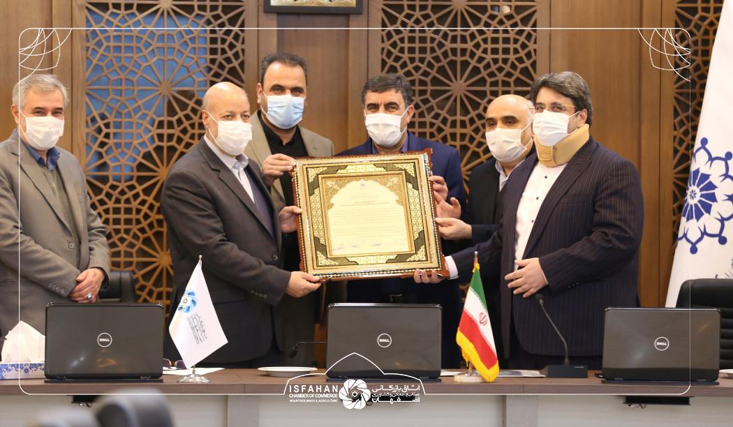 کسب رتبه اول شورای گفتگوی استان نتیجه وفاق، اتحاد و همدلی  است