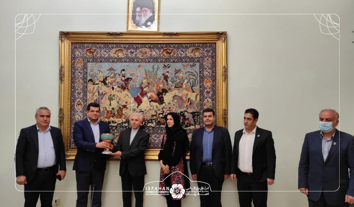 تقدیر سفیر ایران درارمنستان از اقدامات اتاق بازرگانی اصفهان در حوزه صادرات / ارمنستان دروازه حضور در بازار بزرگ اوراسیا