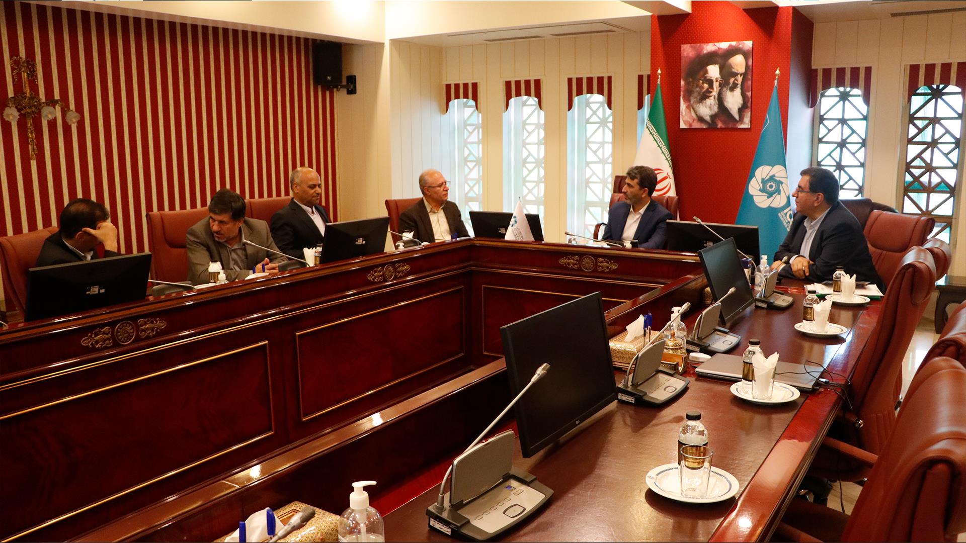 کشور باید در مسیر شفافیت حرکت کند