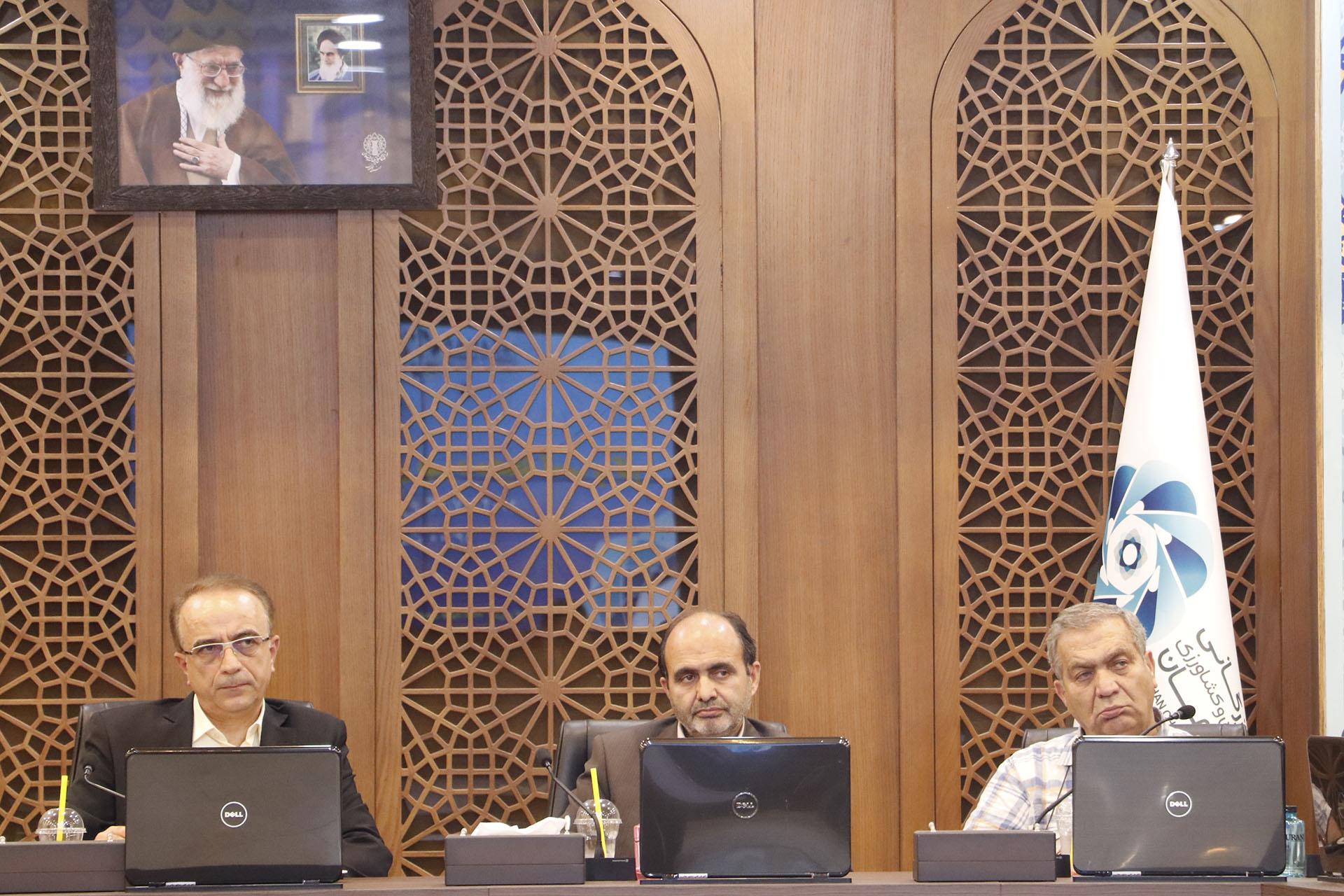 پیشنهاد تشکیل کارگروه مالیاتی با مشارکت اتاق بازرگانی و اداره کل امور مالیاتی اصفهان