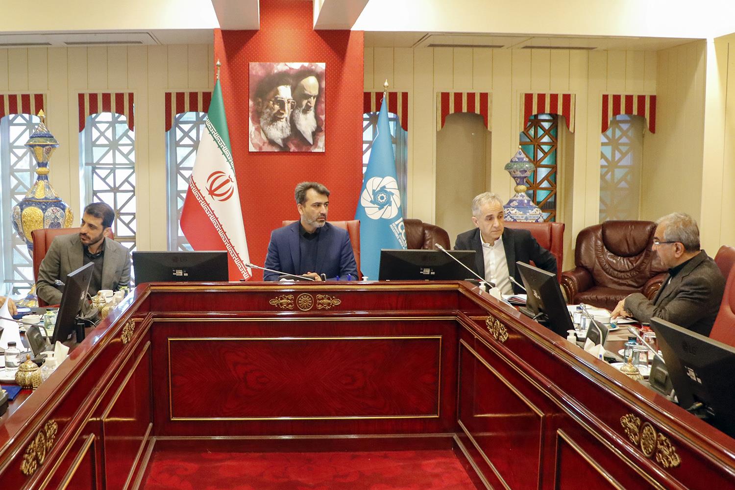 نمایندگان اتاق بازرگانی در مجامع و شوراها از فعالان اقتصادی عضو اتاق انتخاب می‌شوند
