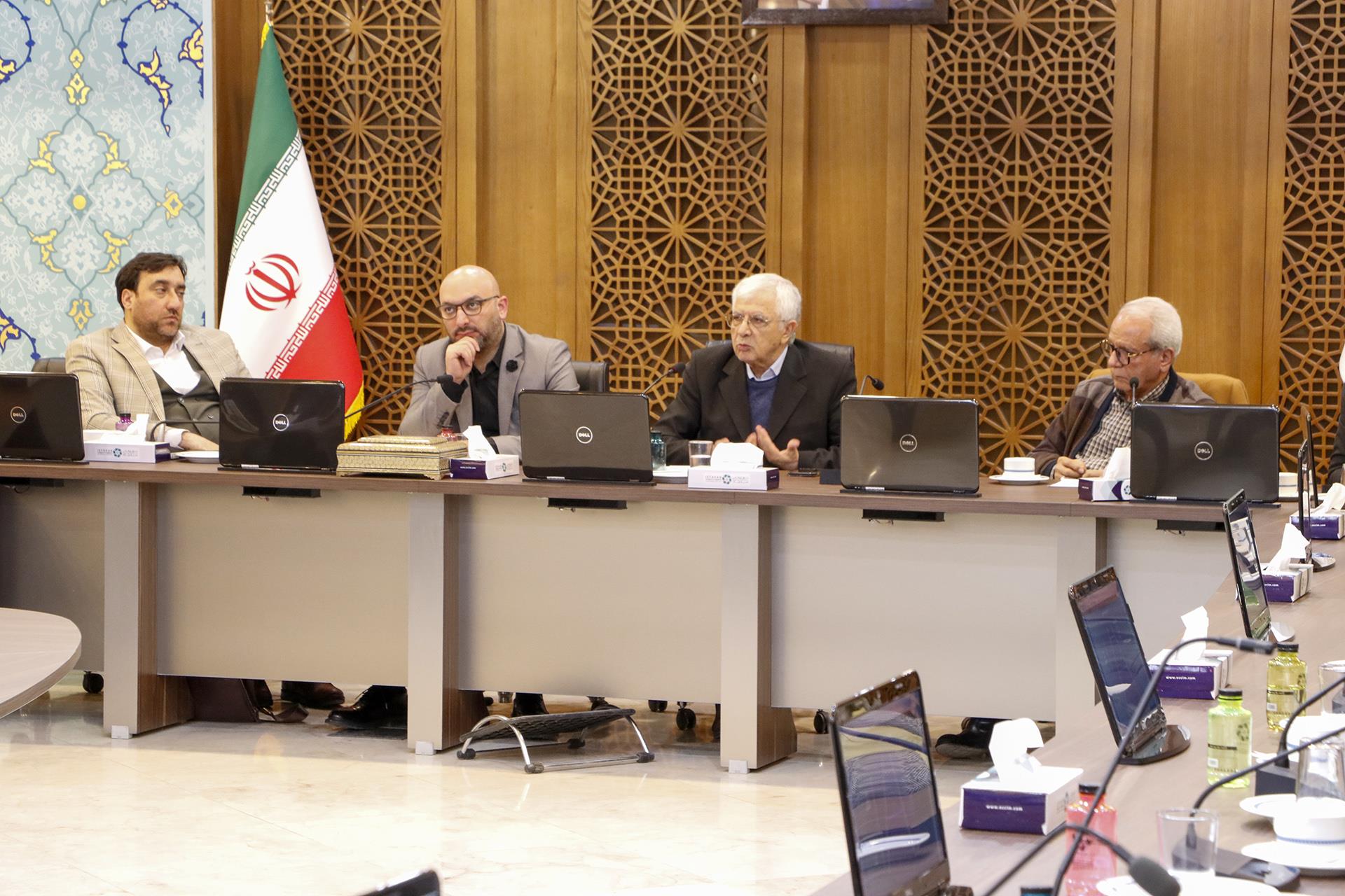اهتمام اتاق بازرگانی اصفهان به سیاست‌گذاری در سرمایه‌گذاری استان