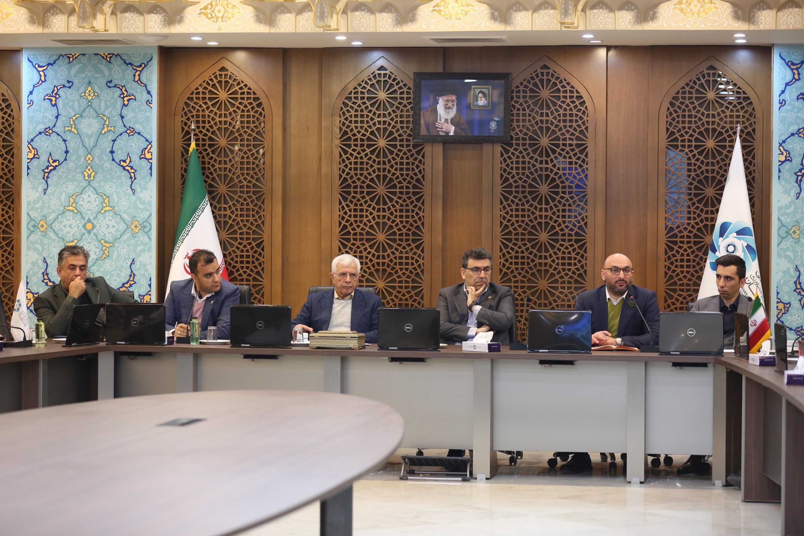 گسترش همکاری‌های اتاق بازرگانی اصفهان و بورس تهران