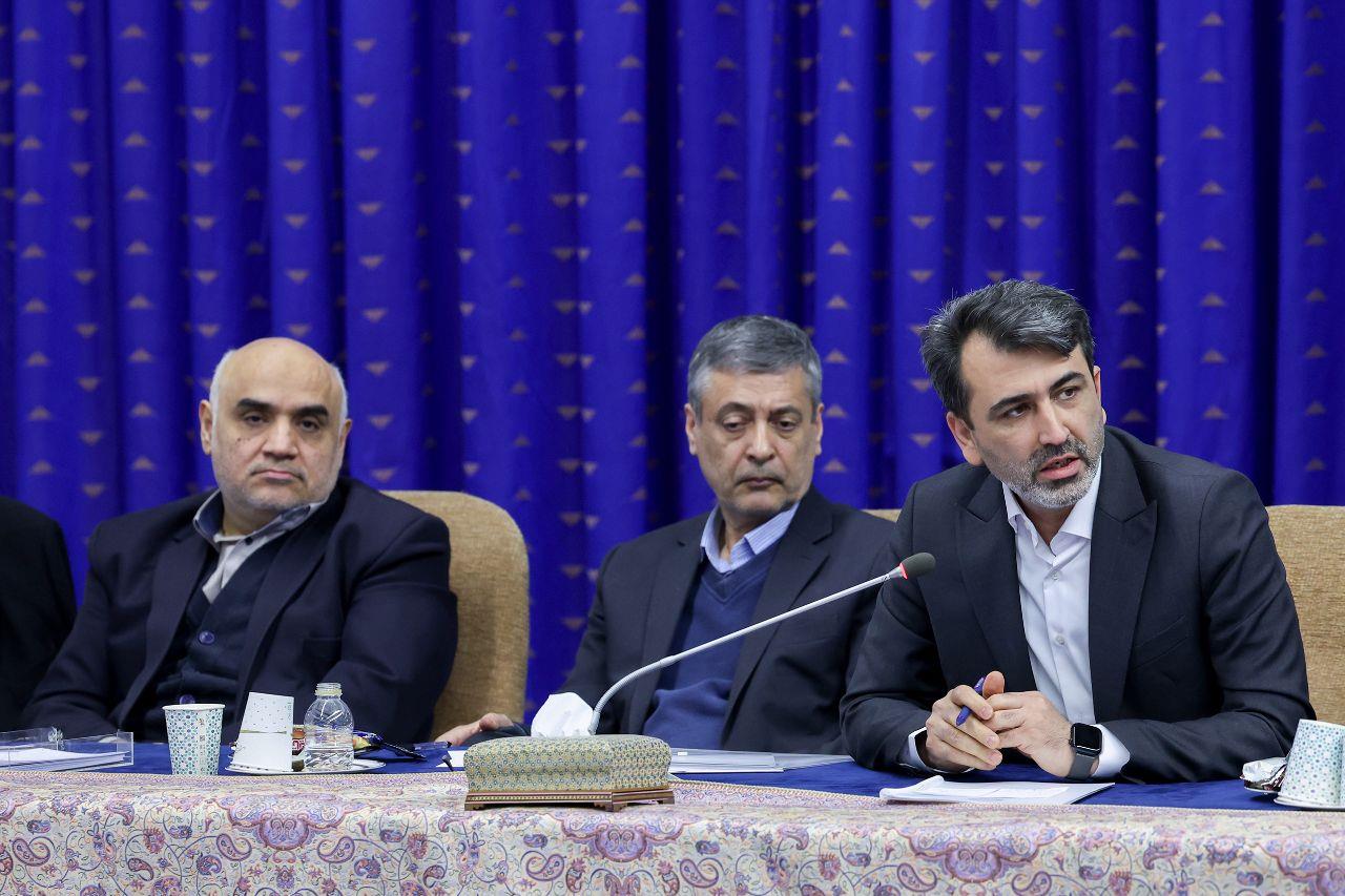 دولت ماشین خلق پول را خاموش کند/ ۱۰ ابربحران، کشور را با مشکلات جدی روبرو می‌کند