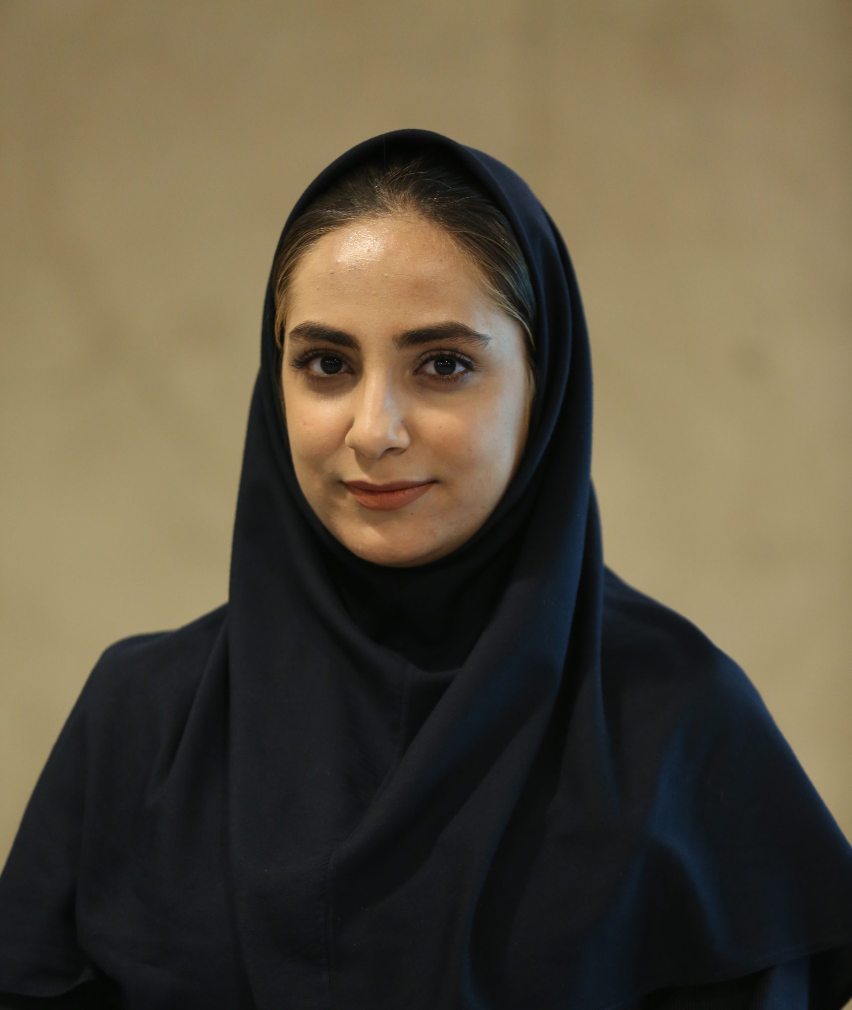فائزه عباسپور