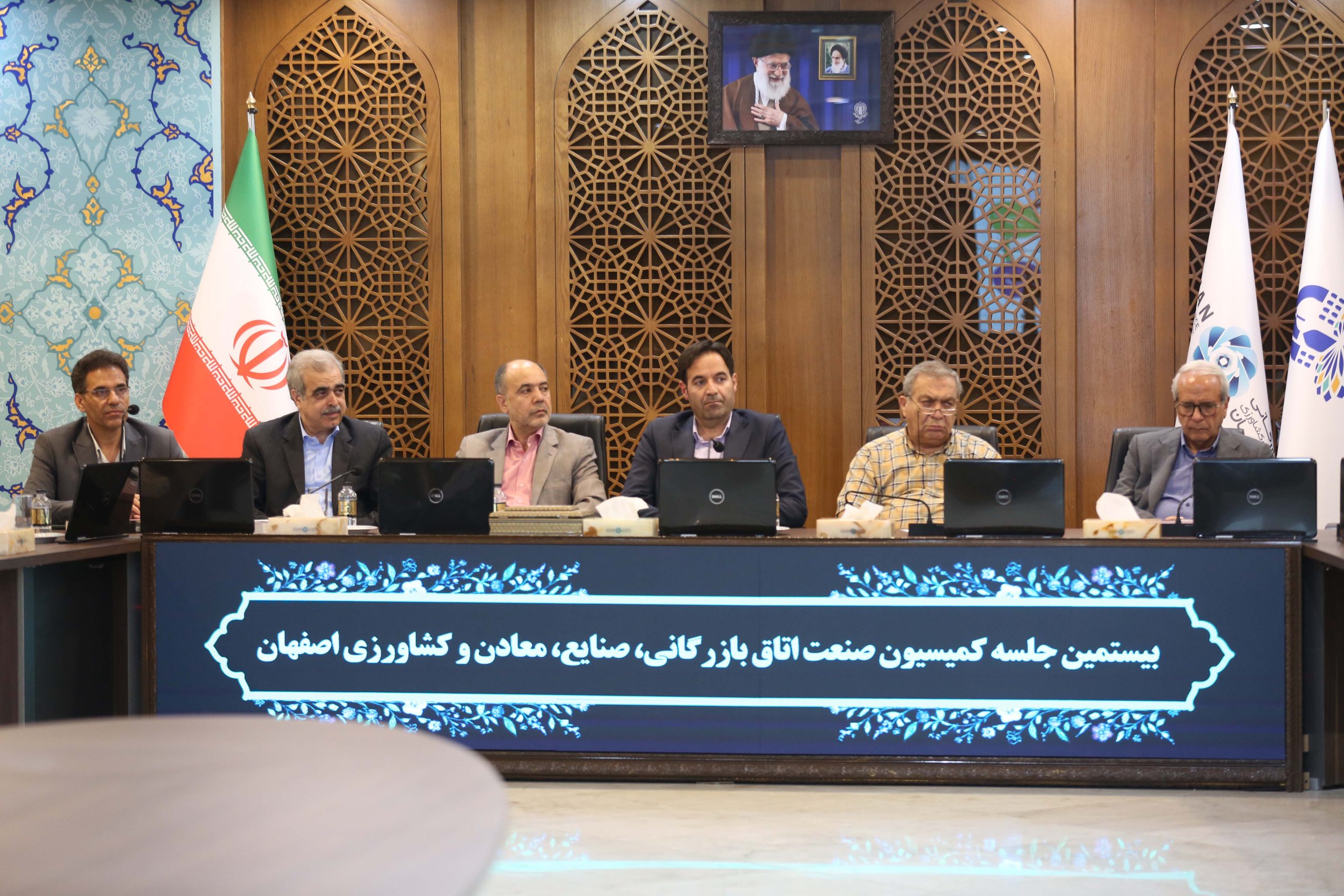 پایان غفلت از منابع انسانی و شفافیت مالیاتی