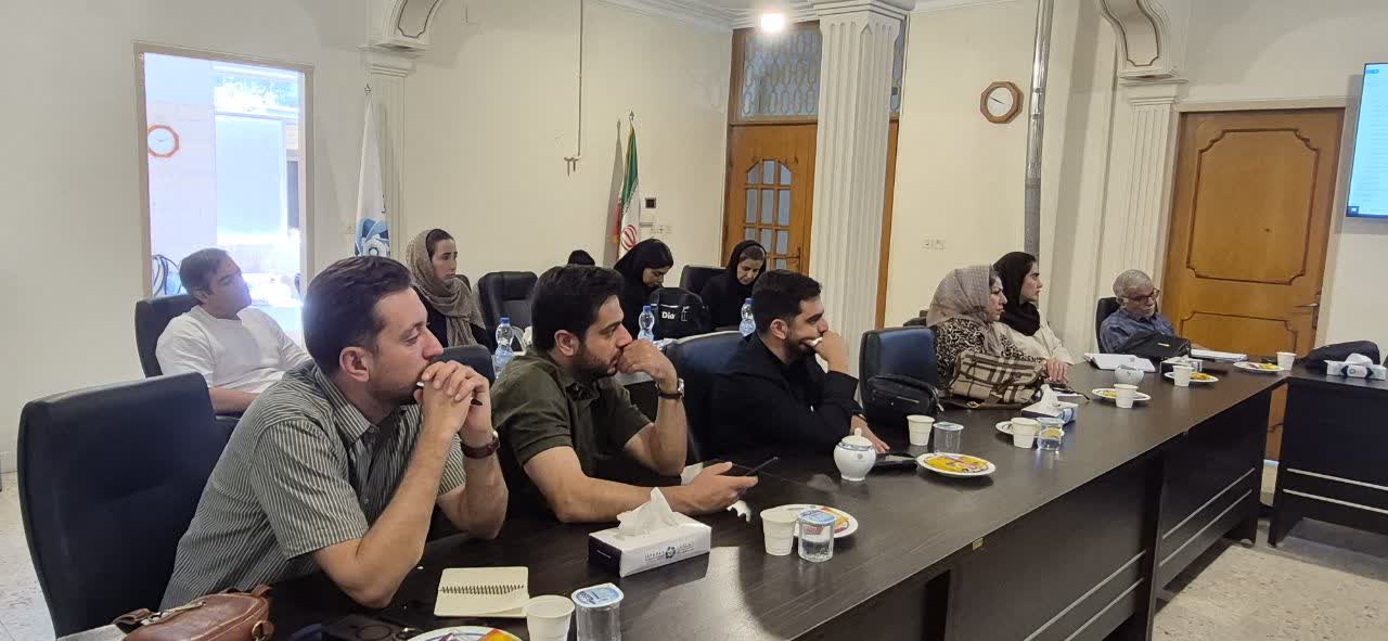 برگزاری رویداد آموزشی با عنوان ورود به بازار بین‌الملل در شرایط بحران در دفتر نمایندگی خوانسار و مناطق تابعه