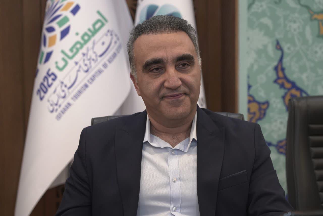 با تمامی مشکلات می‌بایستی بمانیم و ادامه دهیم!