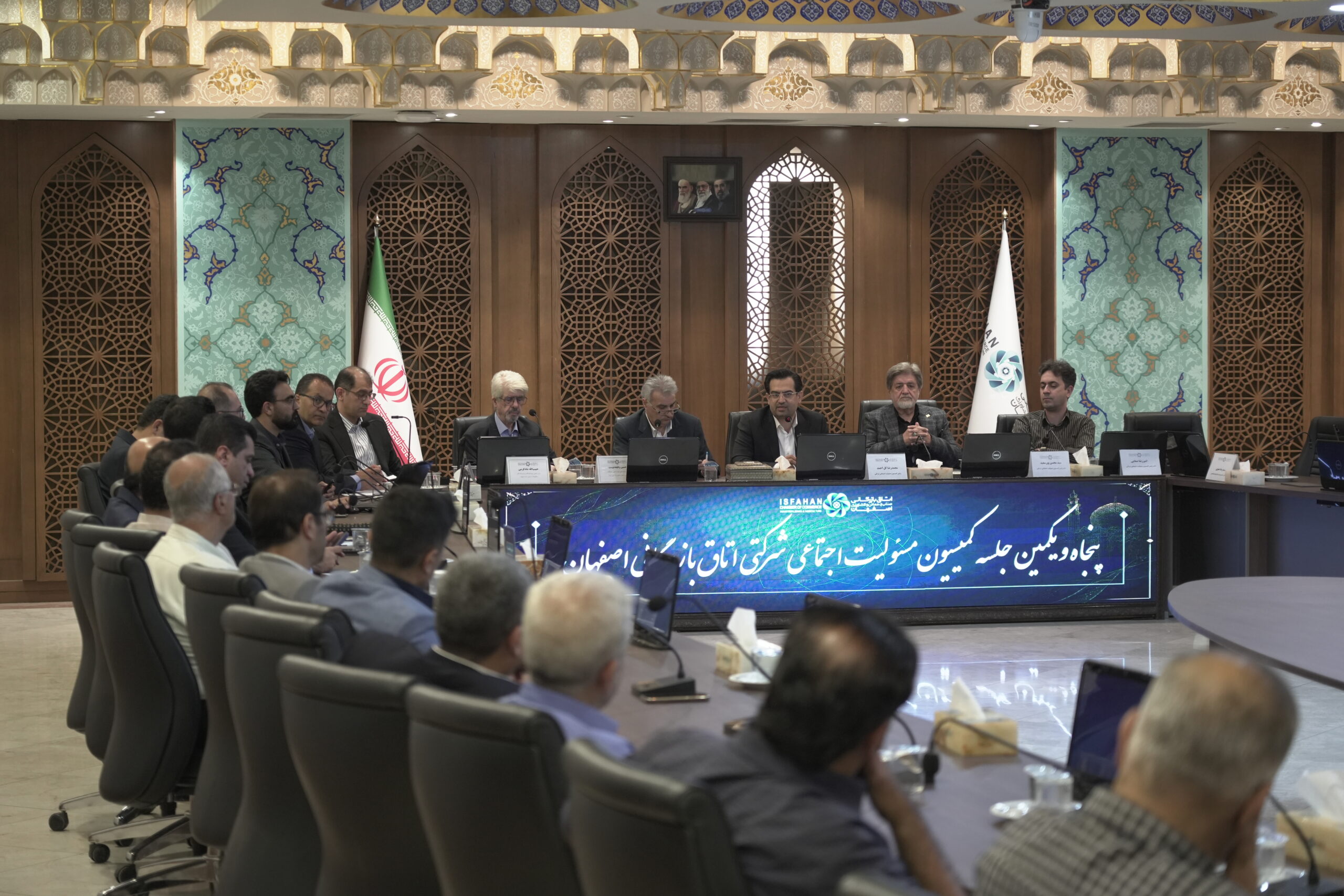 مسئولیت اجتماعی در خدمت تولید؛ نسخه‌ای برای حل مسائل صنعت